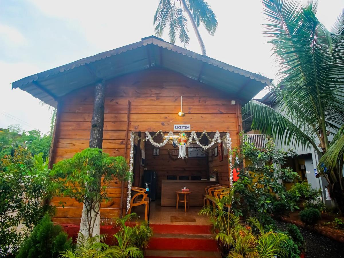 Mariners Bay Beach Resort Arambol Exterior photo