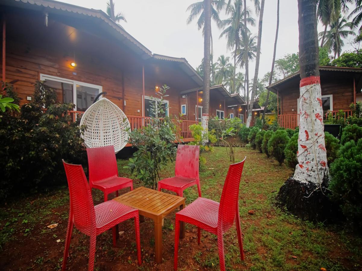 Mariners Bay Beach Resort Arambol Exterior photo