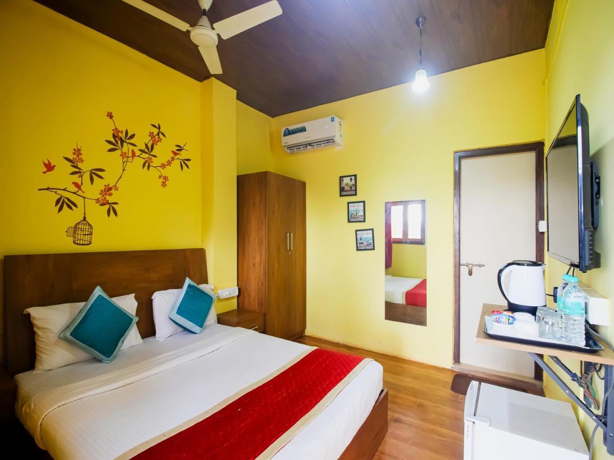 Mariners Bay Beach Resort Arambol Exterior photo