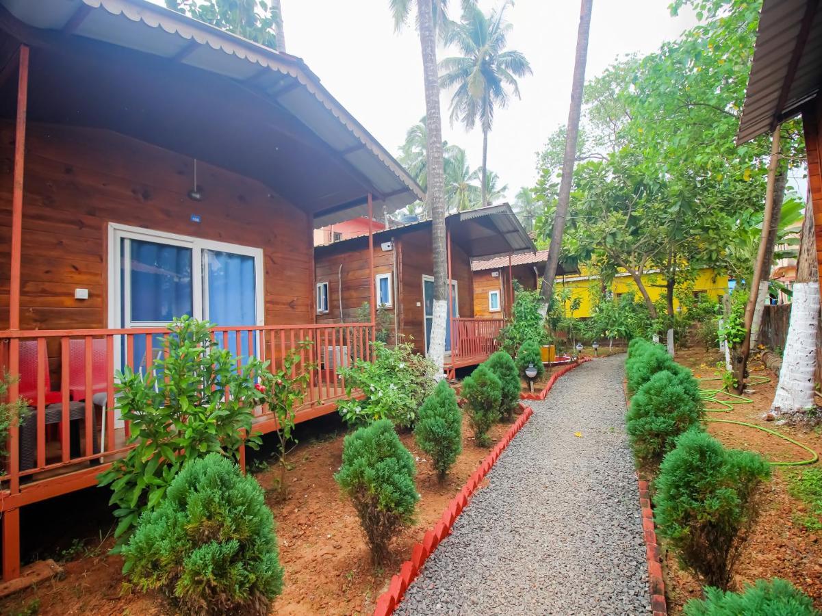 Mariners Bay Beach Resort Arambol Exterior photo