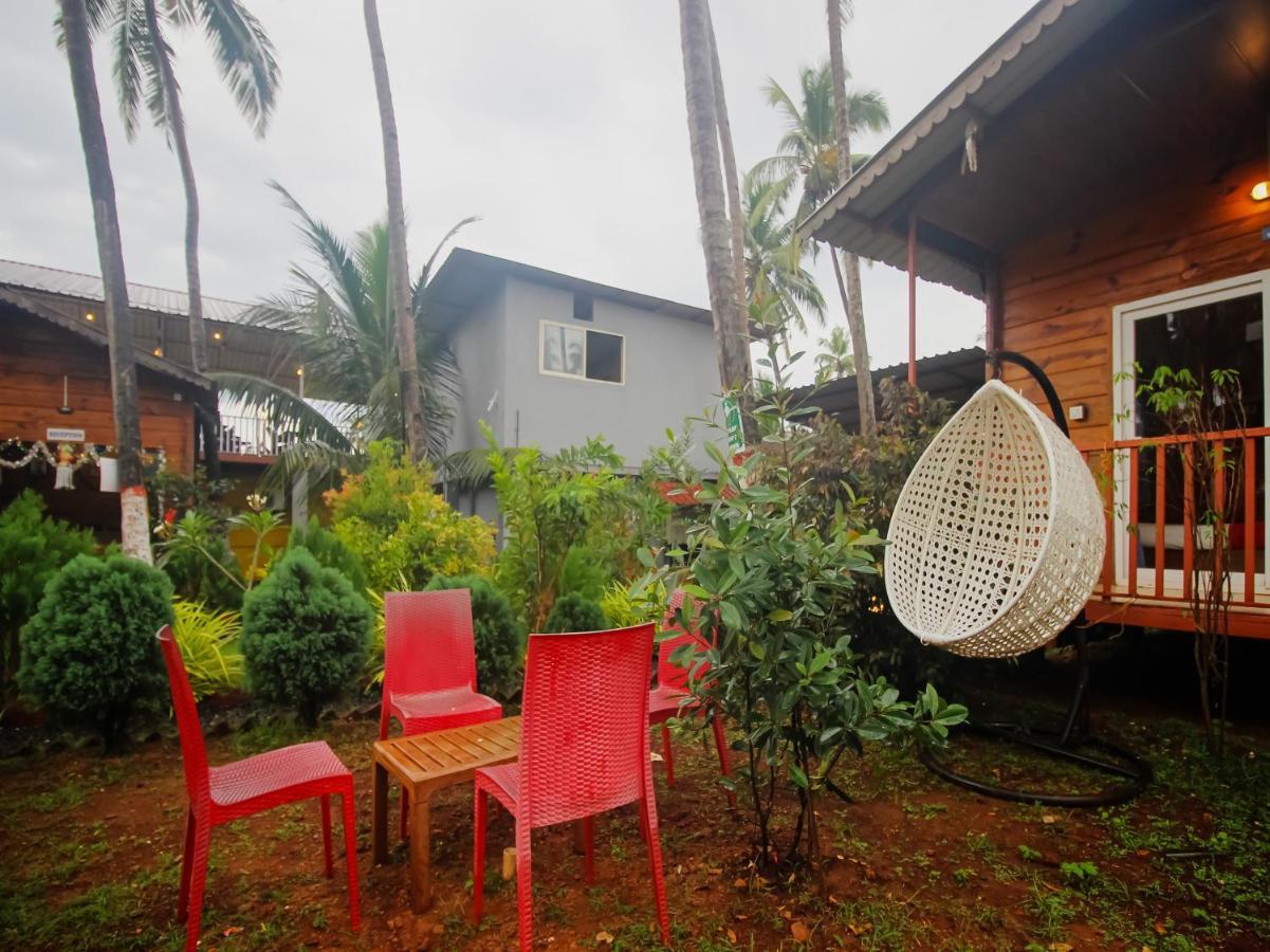 Mariners Bay Beach Resort Arambol Exterior photo