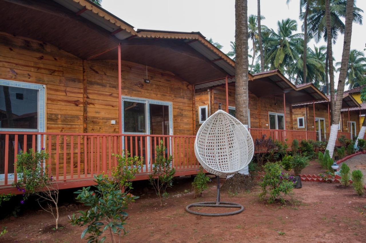Mariners Bay Beach Resort Arambol Exterior photo